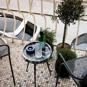 Grosszuegiges, Charmantes In By Fiorentino Appartement